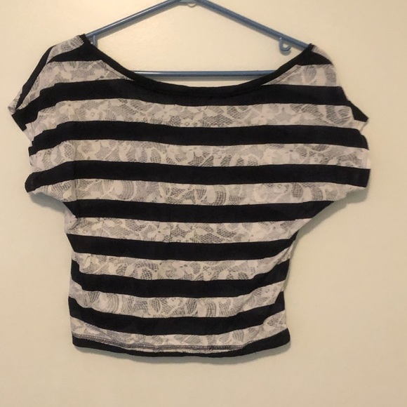 Bundle of 2 Crop Tops: Dynamite Open V-Back T-shirt & Garage Striped Lace Top - Picture 6 of 6
